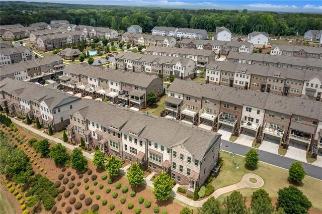 424 Montclair Court, Woodstock, GA 30188