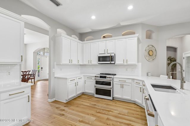 1588 RIVERTRACE Drive, Fleming Island, FL 32003