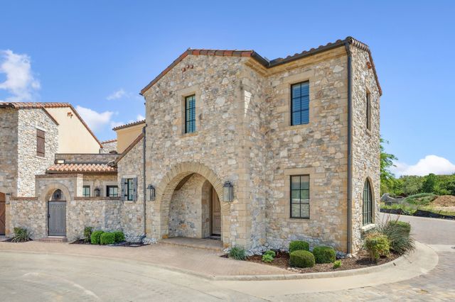 9 Catalonia Drive, Westlake, TX 76262