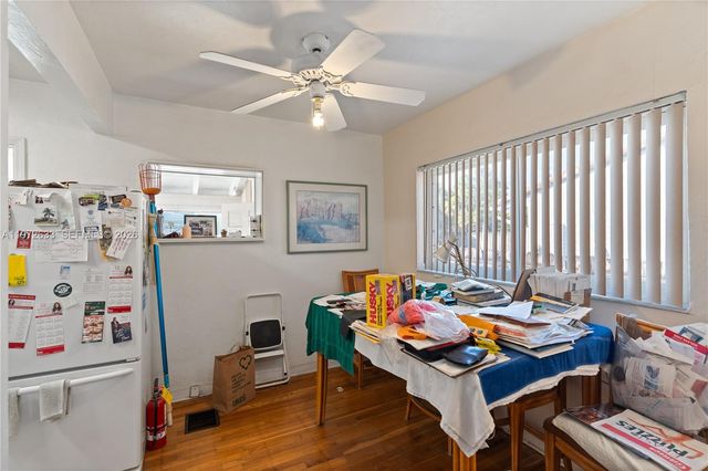 5730 SW 42nd Ter, South Miami, FL 33155