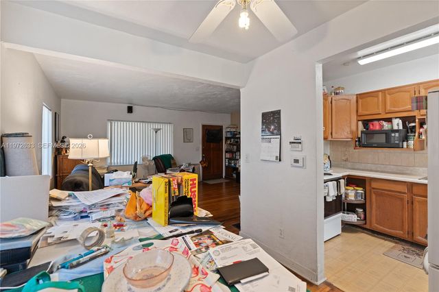 5730 SW 42nd Ter, South Miami, FL 33155