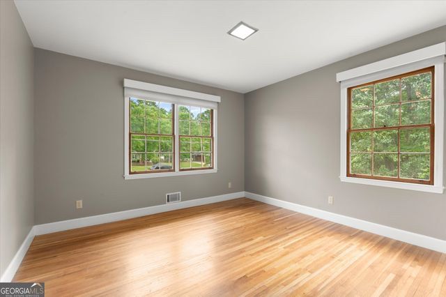 215 Gilbert Road, Fayetteville, GA 30214