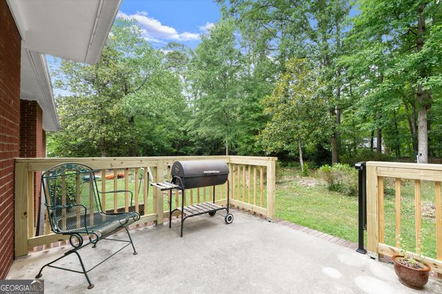 215 Gilbert Road, Fayetteville, GA 30214
