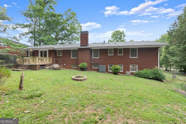 215 Gilbert Road, Fayetteville, GA 30214