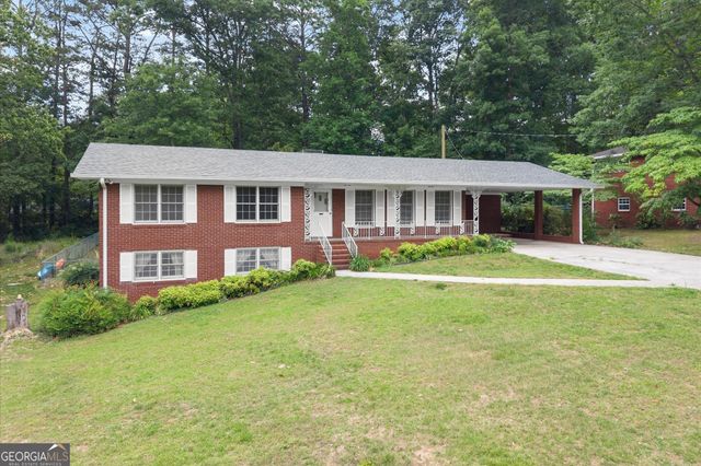215 Gilbert Road, Fayetteville, GA 30214
