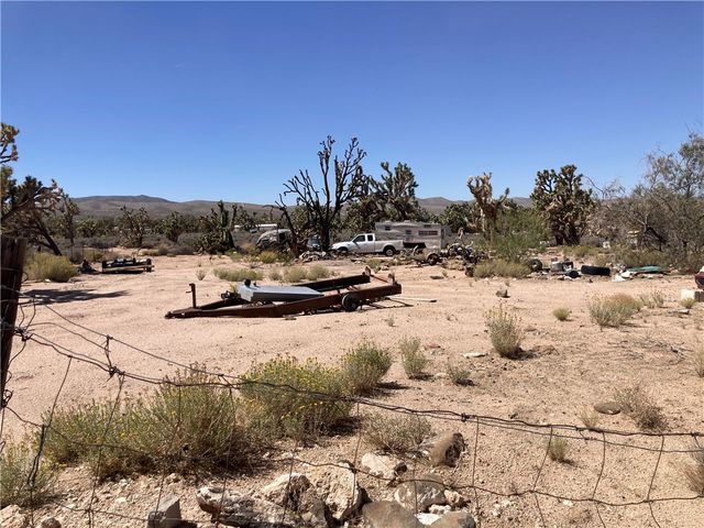 26305 N Sandy Point Dr, Meadview, AZ 86444