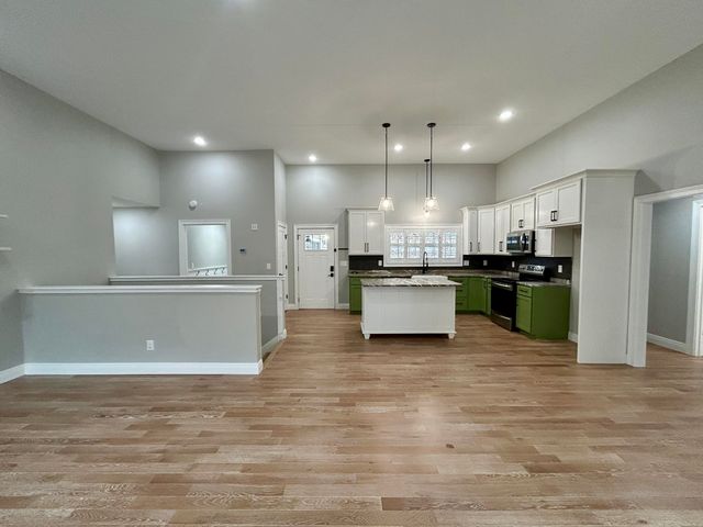 387 Falls Creek Way, Somerset, KY 42503