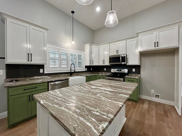 387 Falls Creek Way, Somerset, KY 42503