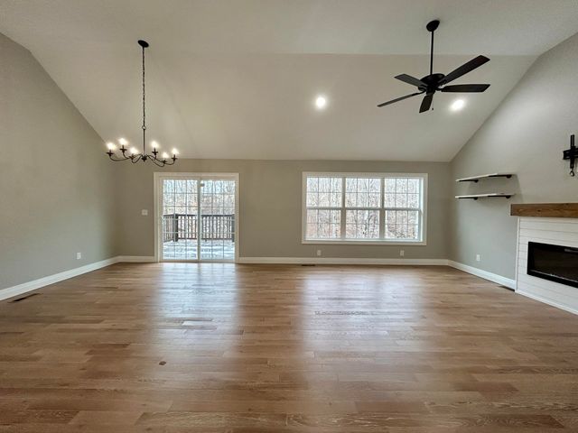 387 Falls Creek Way, Somerset, KY 42503