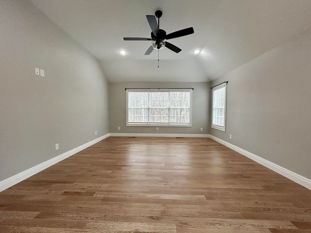 387 Falls Creek Way, Somerset, KY 42503