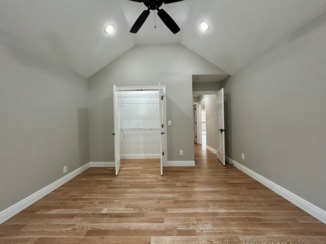 387 Falls Creek Way, Somerset, KY 42503