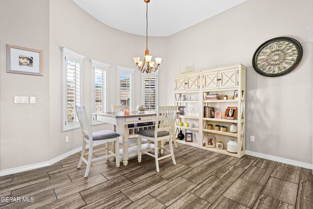 7880 Enchanted View Drive, El Paso, TX 79911