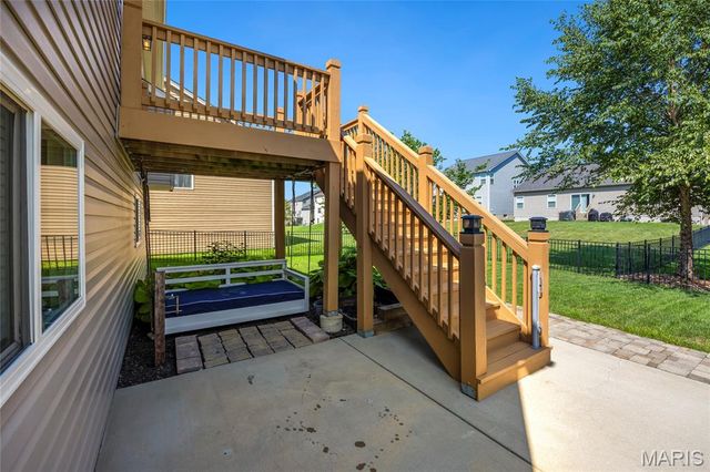 2349 Banon Drive, St Charles, MO 63301