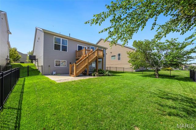 2349 Banon Drive, St Charles, MO 63301