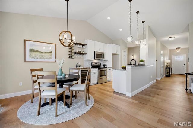 2349 Banon Drive, St Charles, MO 63301
