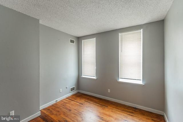 428 DICKINSON ST, Philadelphia, PA 19147