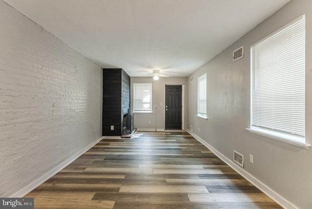 428 DICKINSON ST, Philadelphia, PA 19147