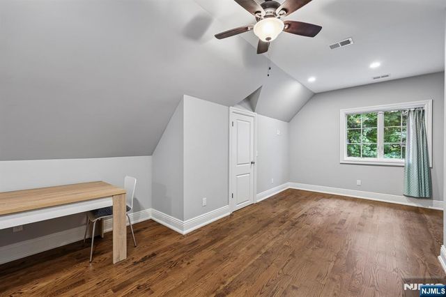 41 Wildwood Road, Saddle River, NJ 07458