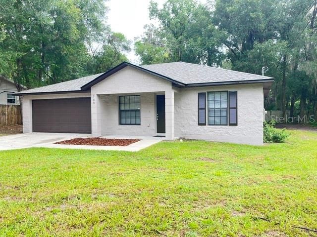 733 E INDIANA AVENUE, Deland, FL 32724