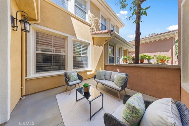111 Chantilly, Irvine, CA 92620