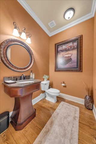 1055 Litchfield Pl, Gallatin, TN 37066