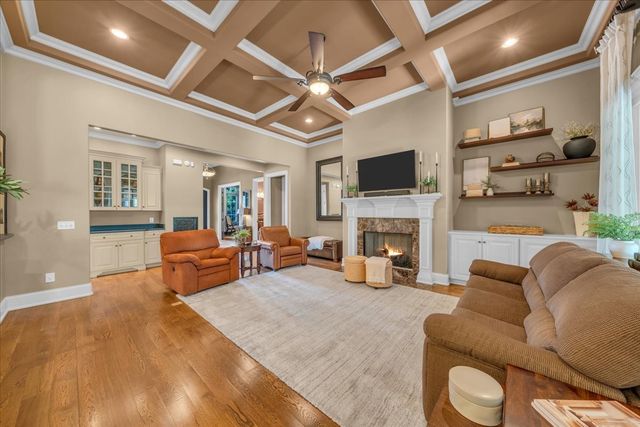 1055 Litchfield Pl, Gallatin, TN 37066