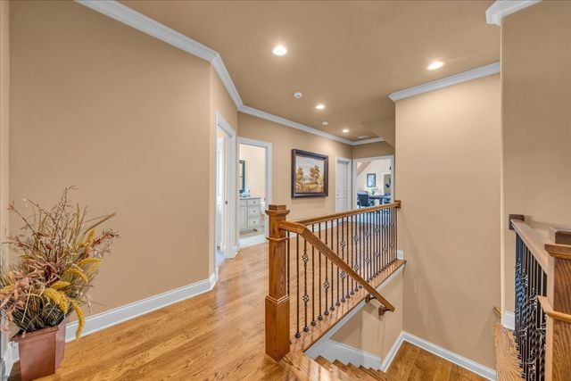 1055 Litchfield Pl, Gallatin, TN 37066