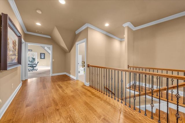 1055 Litchfield Pl, Gallatin, TN 37066