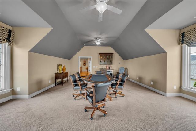 1055 Litchfield Pl, Gallatin, TN 37066