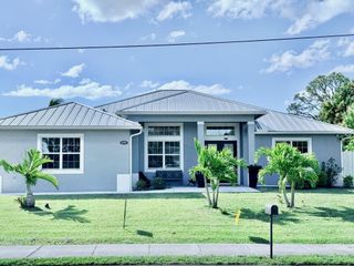 2092 SW Airoso Boulevard, Port St Lucie, FL 34984