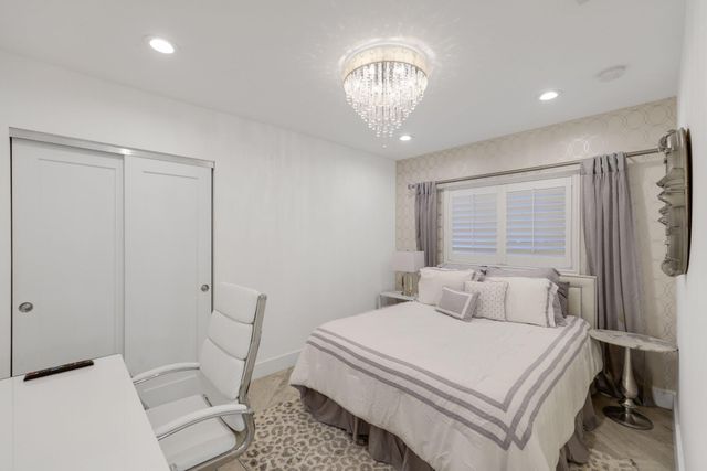 713 Forsyth Street, Boca Raton, FL 33487