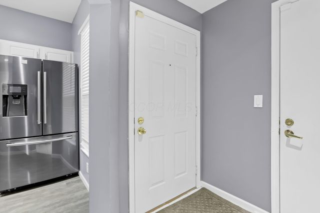 5785 Albany Green, Westerville, OH 43081