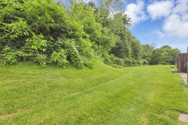 5785 Albany Green, Westerville, OH 43081
