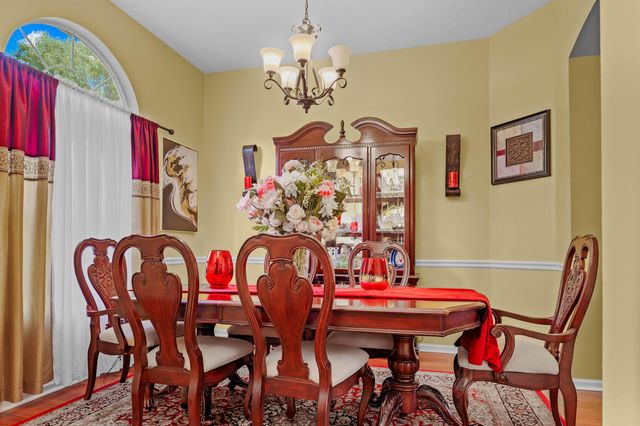 1525 W Windy Willow Dr, St Augustine, FL 32092