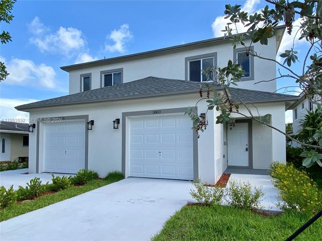 5860 Lincoln 5860, Hollywood, FL 33021