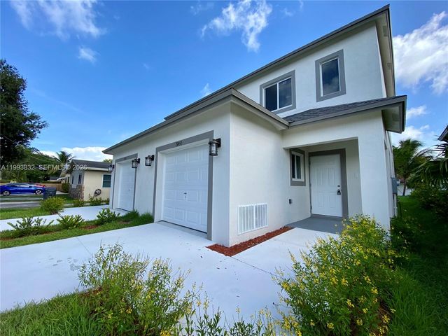 5860 Lincoln 5860, Hollywood, FL 33021