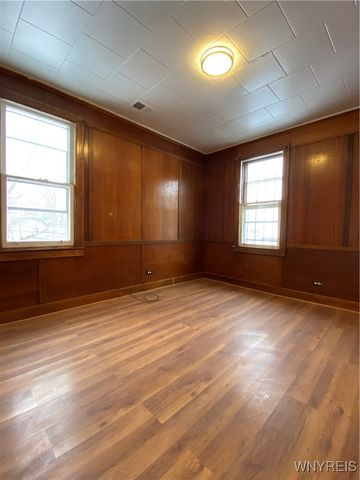 235 High Street, Buffalo, NY 14204