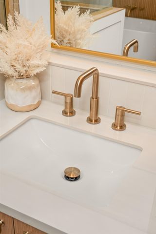 6903 E 42nd Ave, Spokane, WA 99223