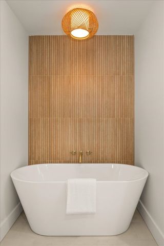 6903 E 42nd Ave, Spokane, WA 99223