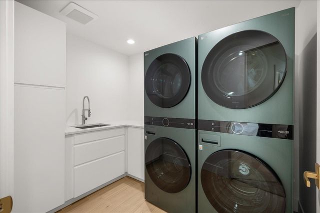 6903 E 42nd Ave, Spokane, WA 99223