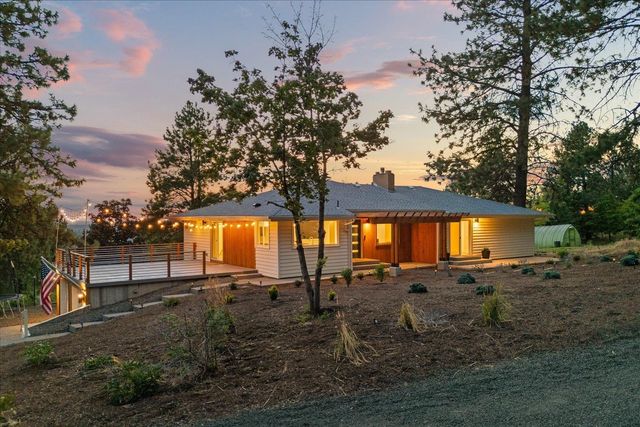 6903 E 42nd Ave, Spokane, WA 99223