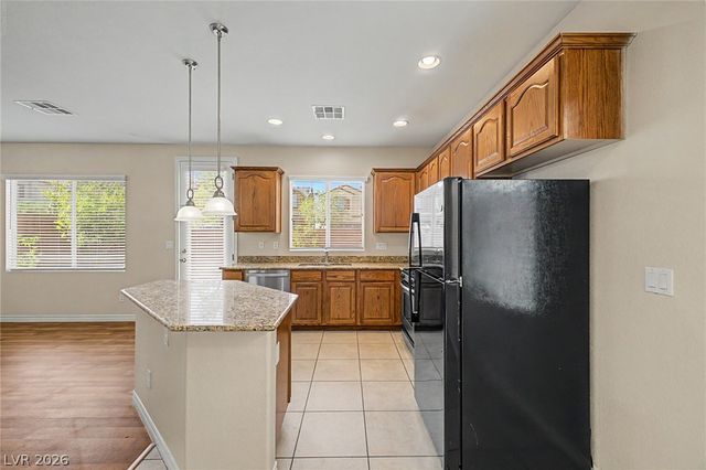 10560 LAURELWOOD LAKE Avenue, Las Vegas, NV 89166