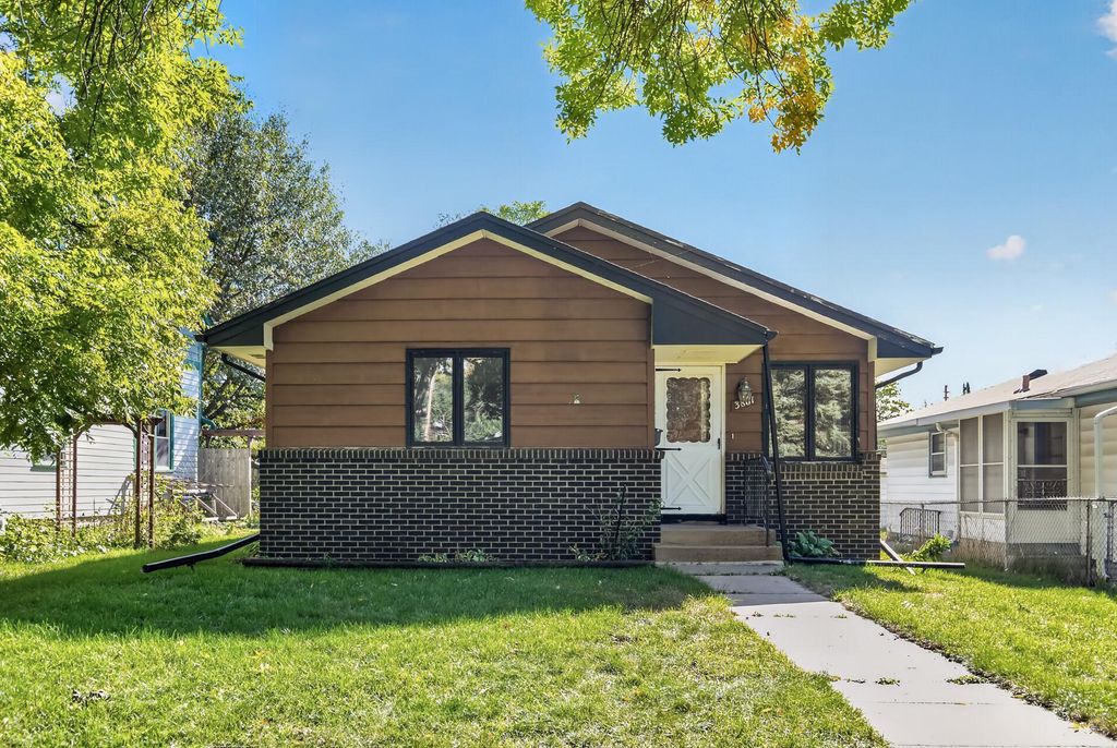 3861 Polk Street NE, Columbia Heights, MN 55421 — photo 2