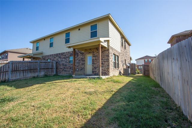 3908 Ashton Drive, Sanger, TX 76266