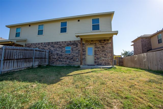 3908 Ashton Drive, Sanger, TX 76266