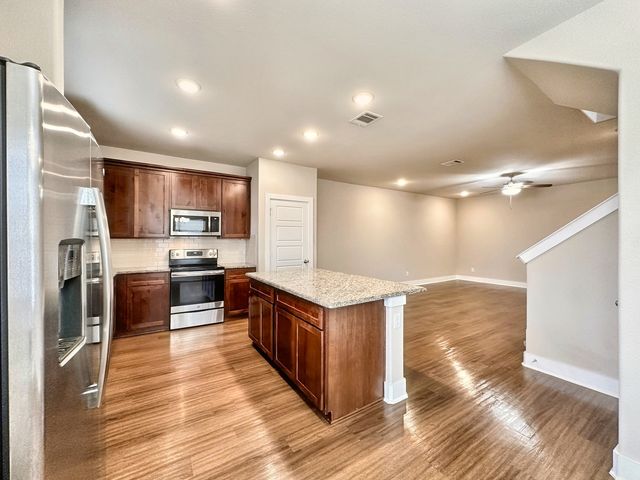 3908 Ashton Drive, Sanger, TX 76266