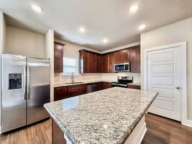 3908 Ashton Drive, Sanger, TX 76266