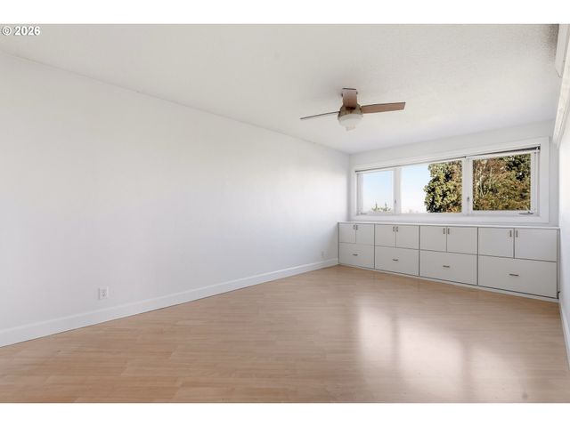 2211 Sw PARK Pl 702, Portland, OR 97205