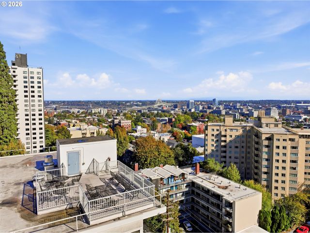 2211 Sw PARK Pl 702, Portland, OR 97205