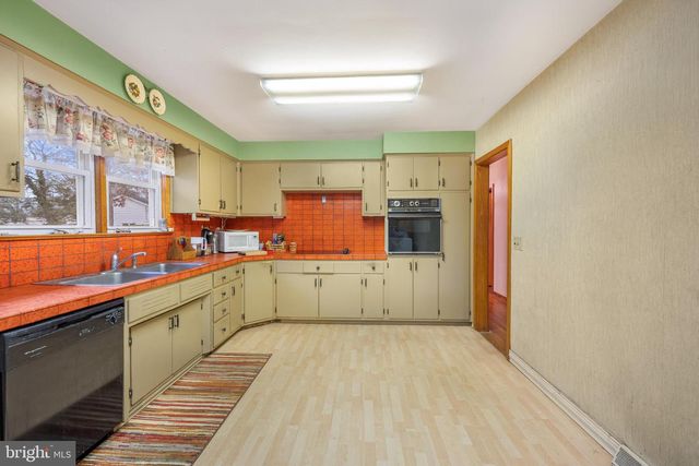 1254 MC CLAIN DR, Vineland, NJ 08361